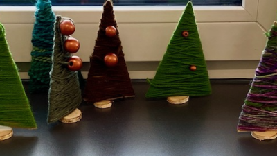 Adventsbasteln an der Ludwig-Uhland-Schule